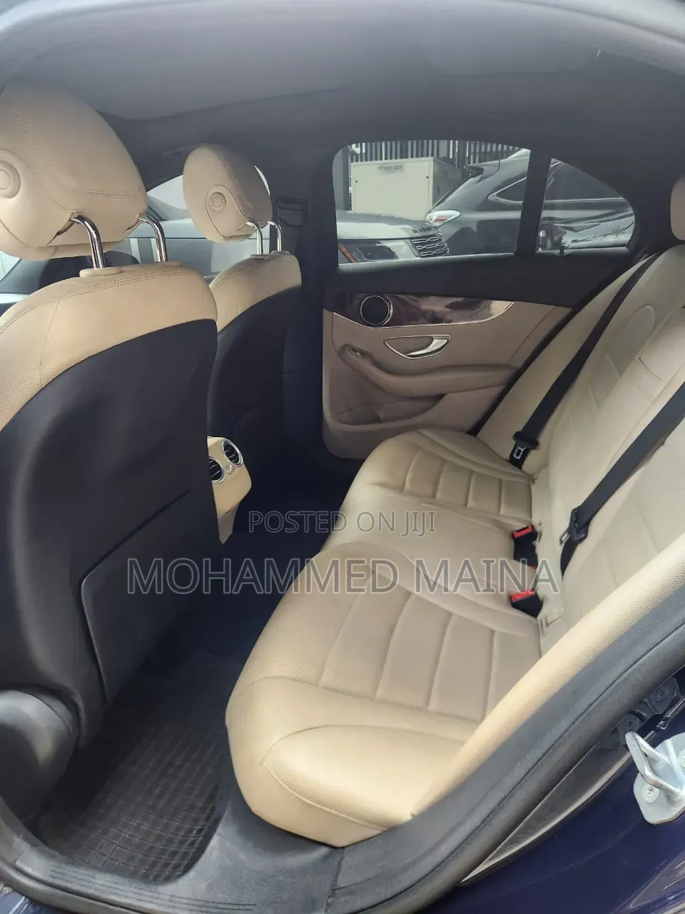 Mercedes-Benz C300 2018 Blue