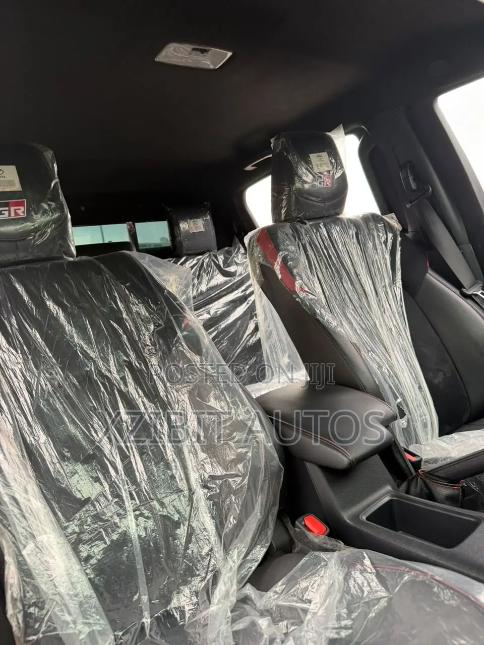Toyota Hilux 2023 Black
