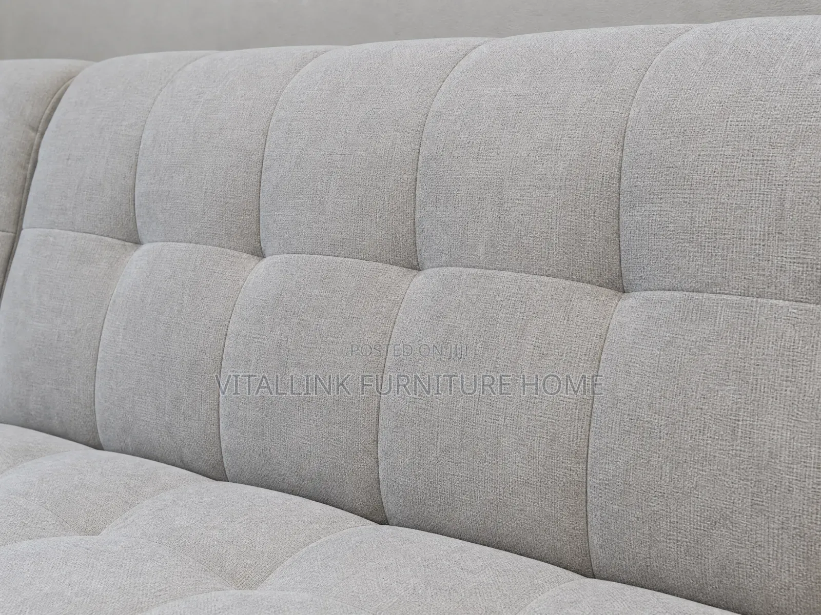 Modern L-Shape Grey Sectional Sofa With Tufted Details