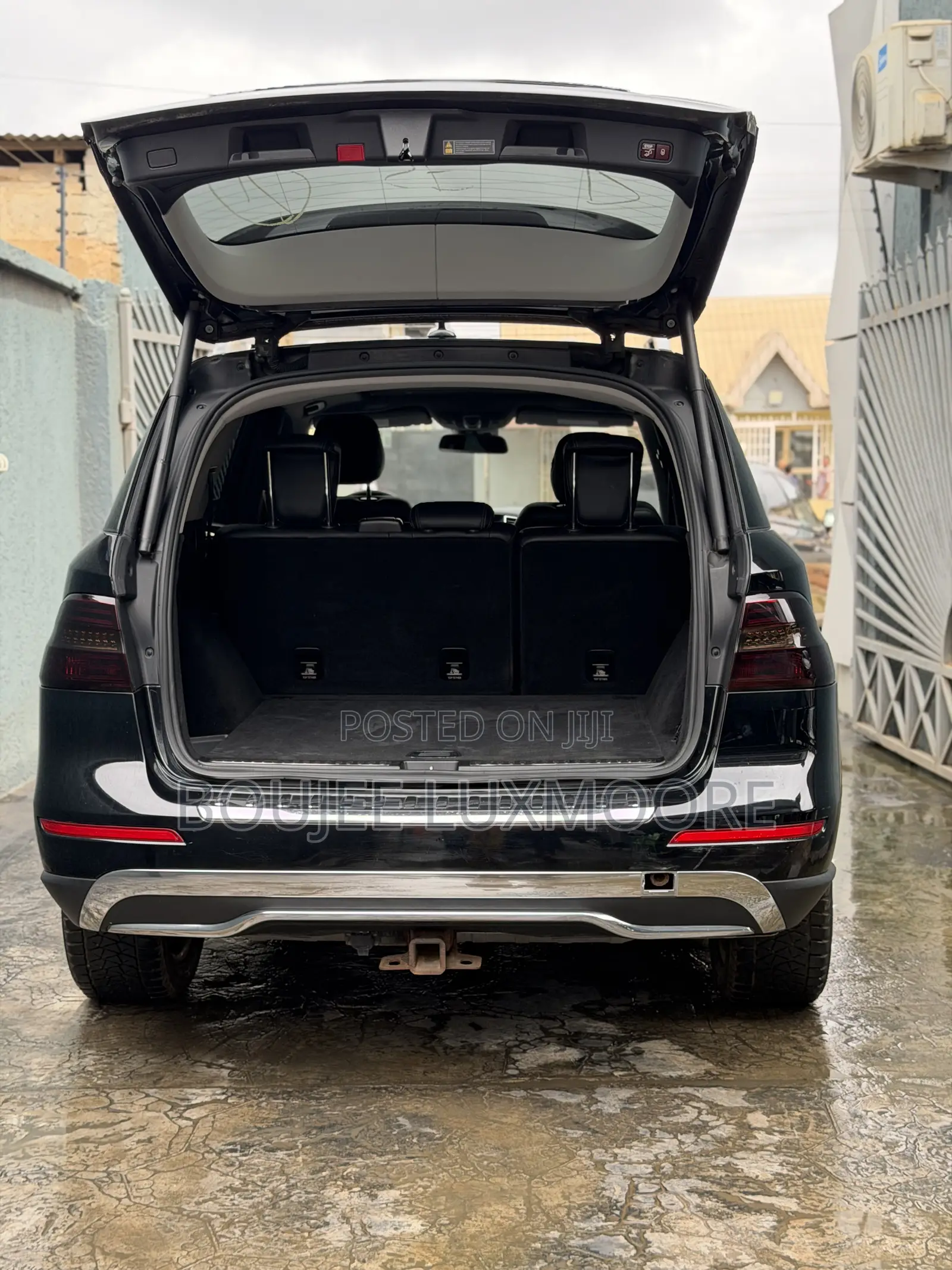 Mercedes-Benz M Class ML350 4dr SUV (3.5L 6cyl 7A) 2015 Black