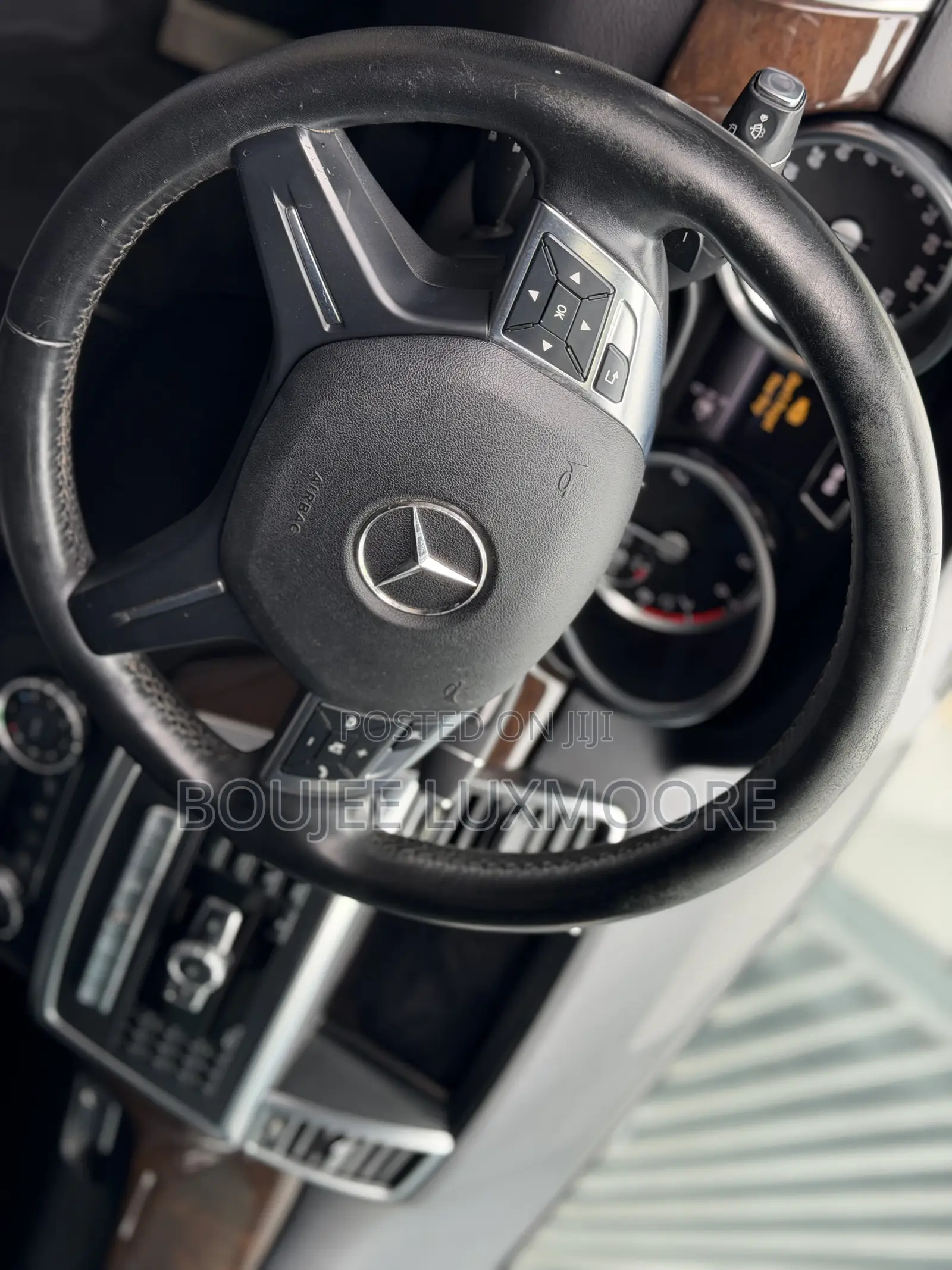 Mercedes-Benz M Class ML350 4dr SUV (3.5L 6cyl 7A) 2015 Black