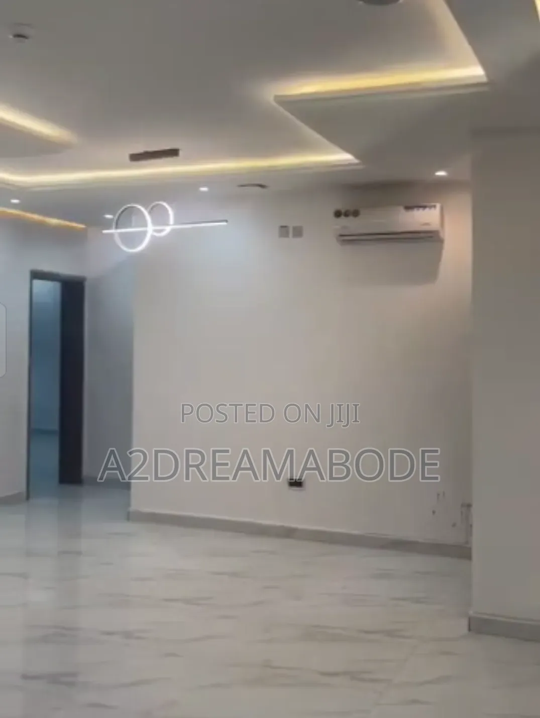 3bdrm Apartment in Ikeja Gra for rent