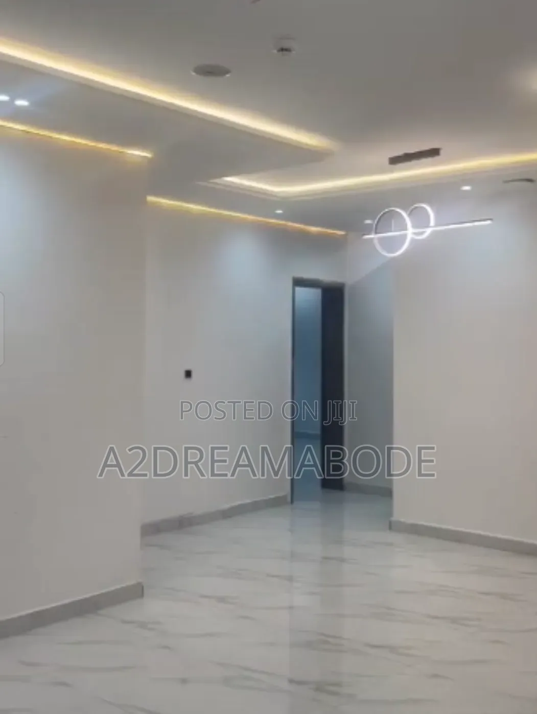 3bdrm Apartment in Ikeja Gra for rent