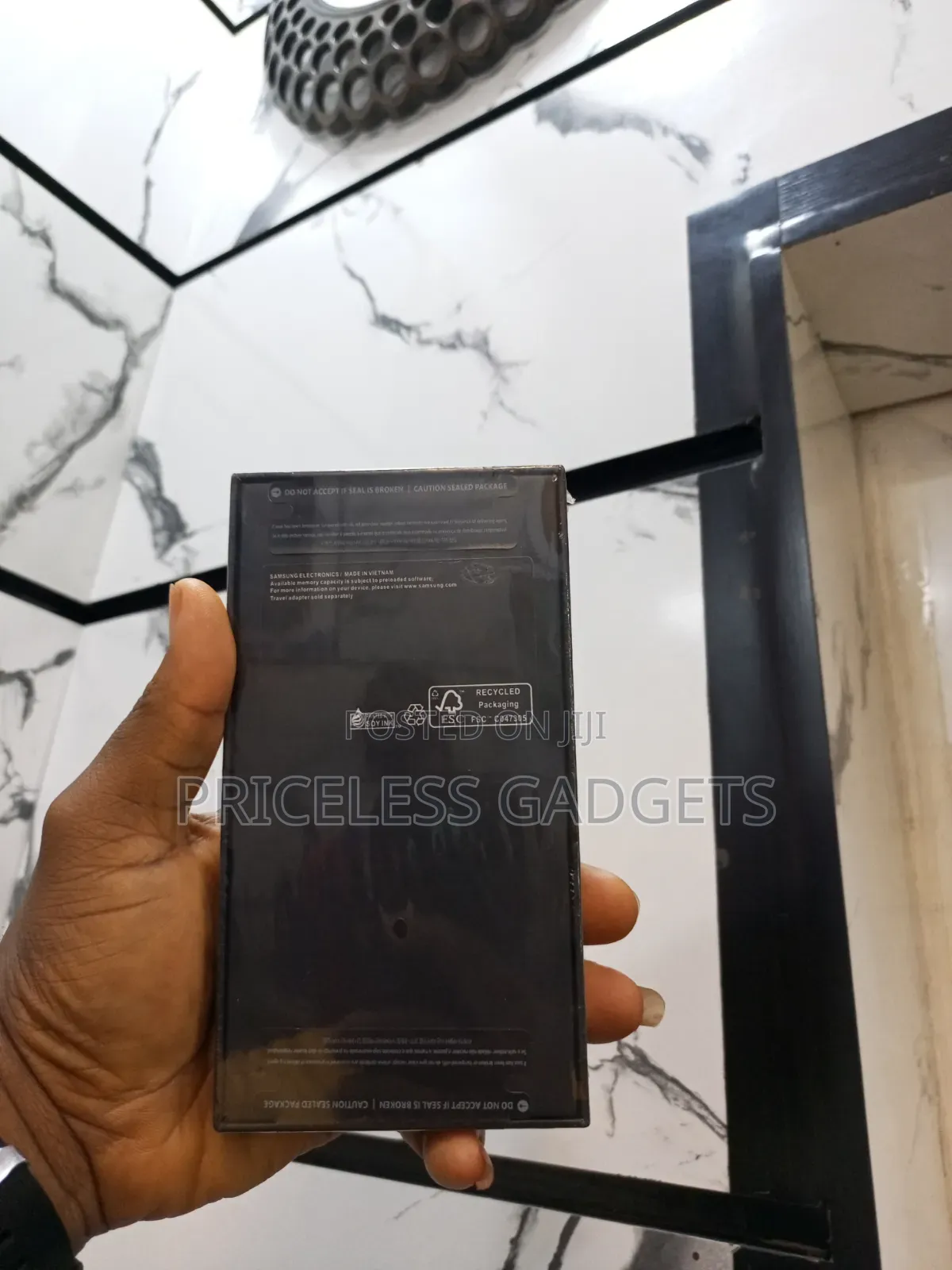 New Samsung Galaxy S24 256 GB Black
