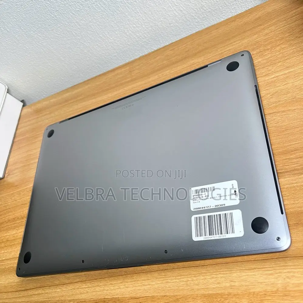 Laptop Apple MacBook Pro 2019 32GB Intel Core i7 SSD 512GB