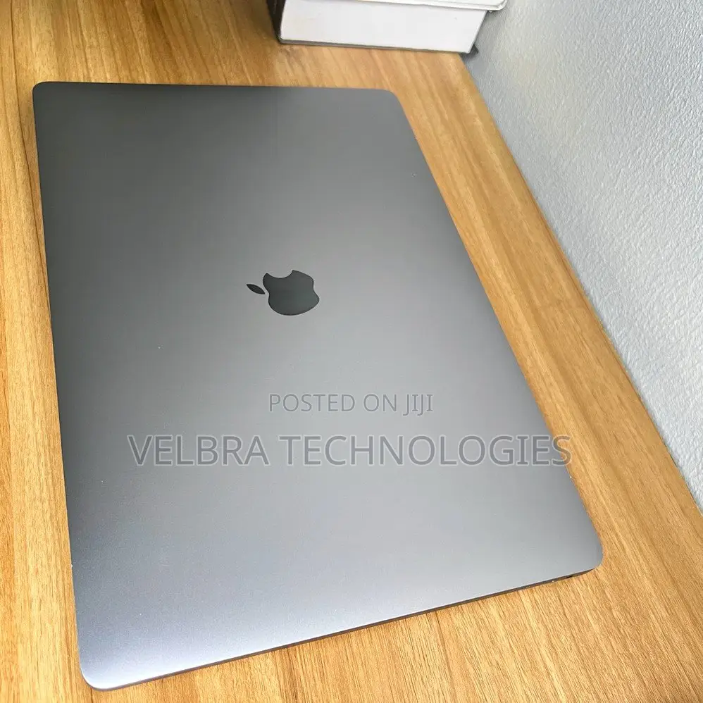 Laptop Apple MacBook Pro 2019 16GB Intel Core i7 SSD 1T