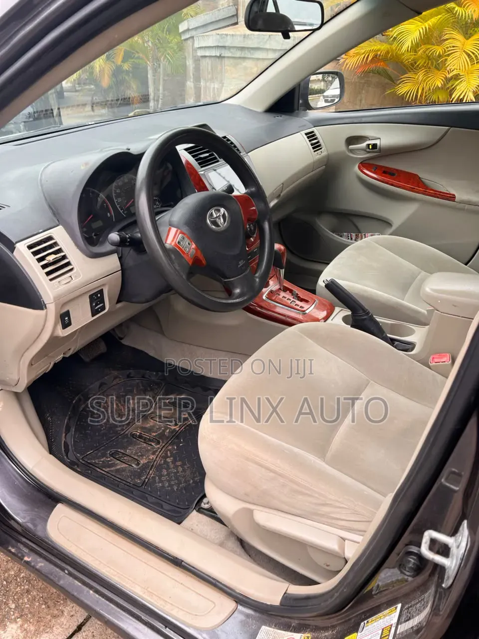 Toyota Corolla 2009 Gray