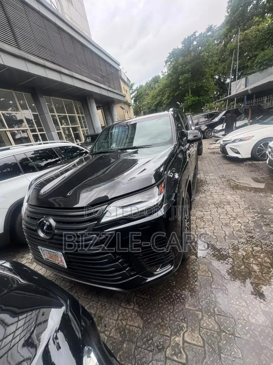 Lexus LX 2022 Black