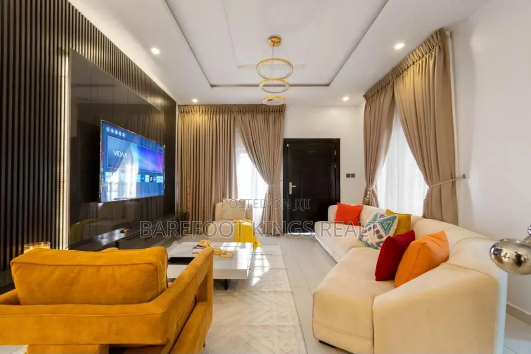 Luxurious 4bedroom Apartment