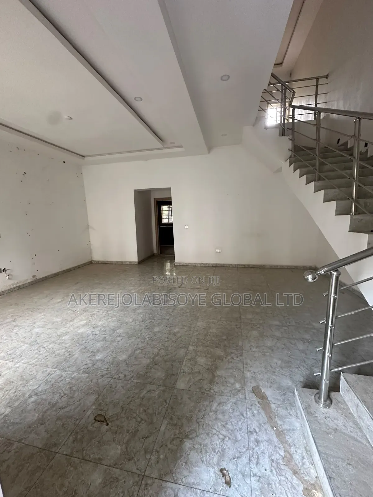 3bdrm Duplex in Karsana Gwarinpa for sale