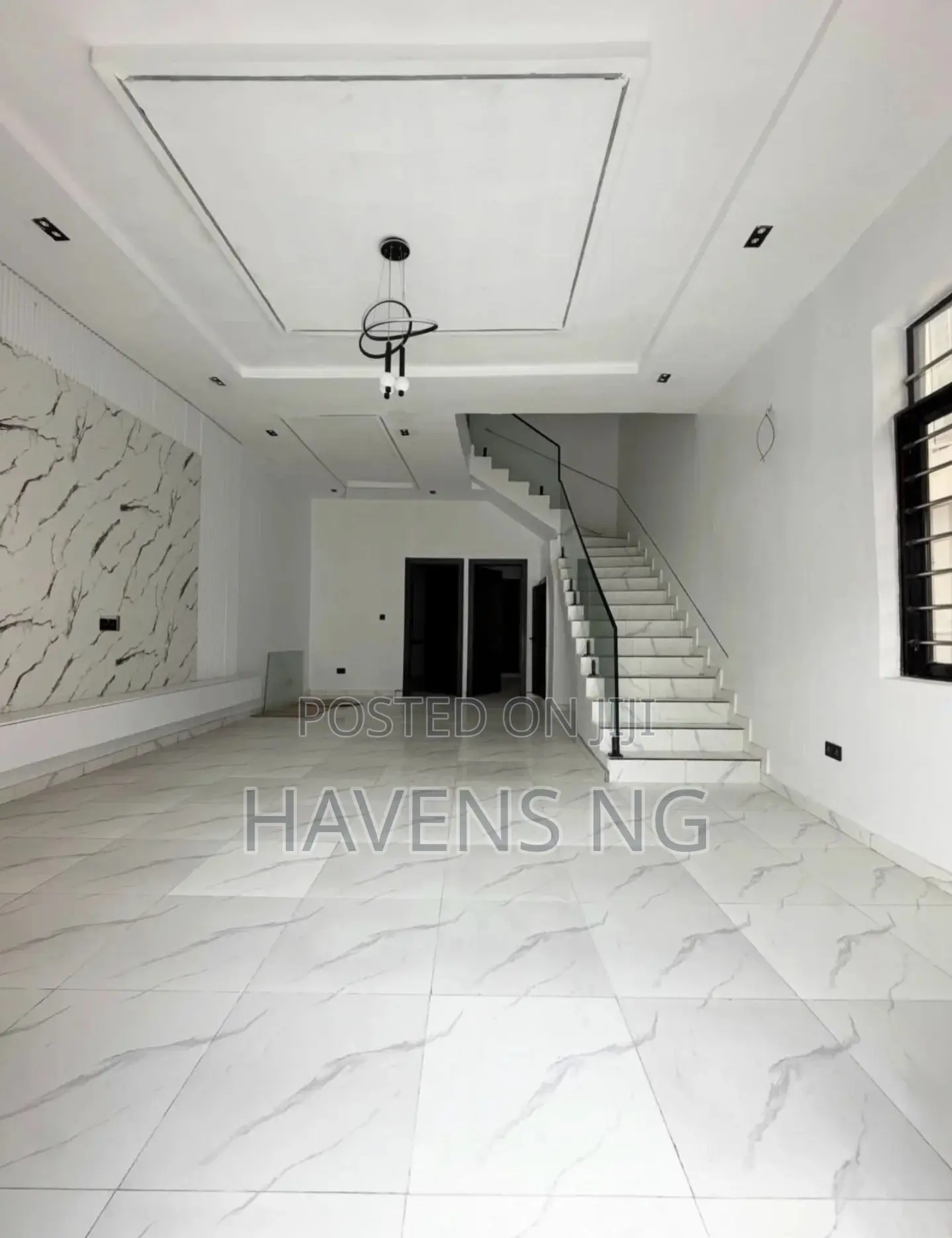 4bdrm Duplex in Ikota for sale