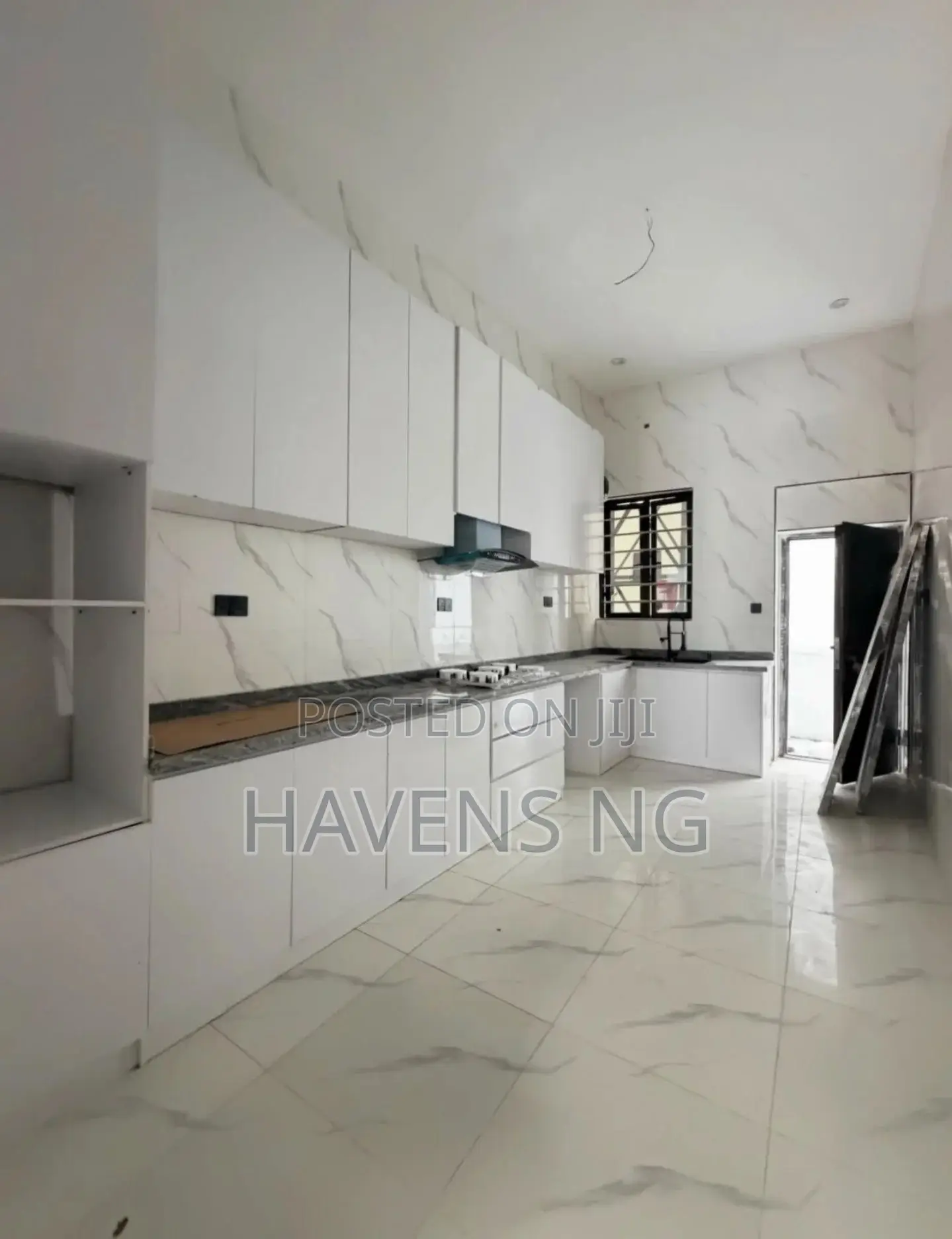 4bdrm Duplex in Ikota for sale