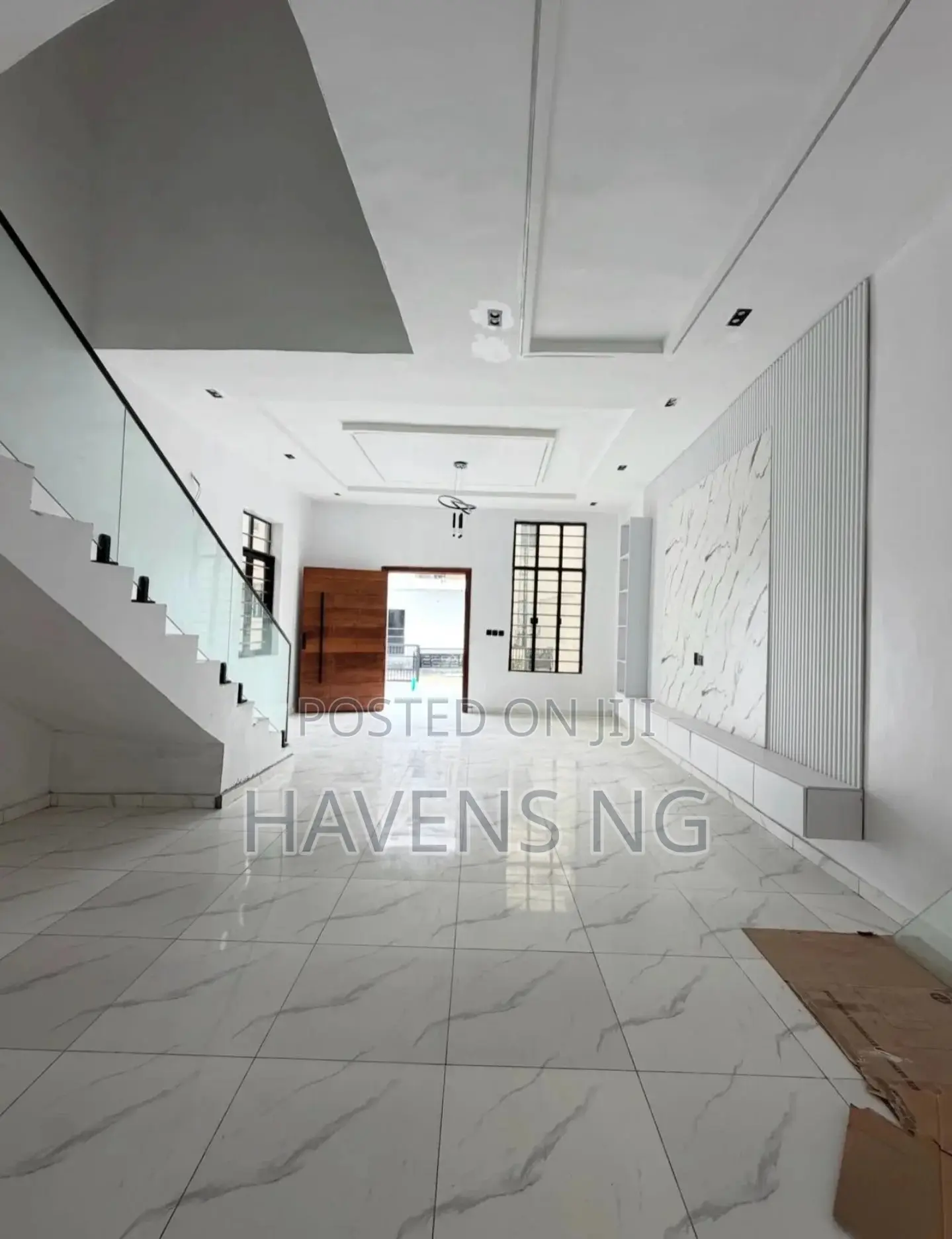 4bdrm Duplex in Ikota for sale