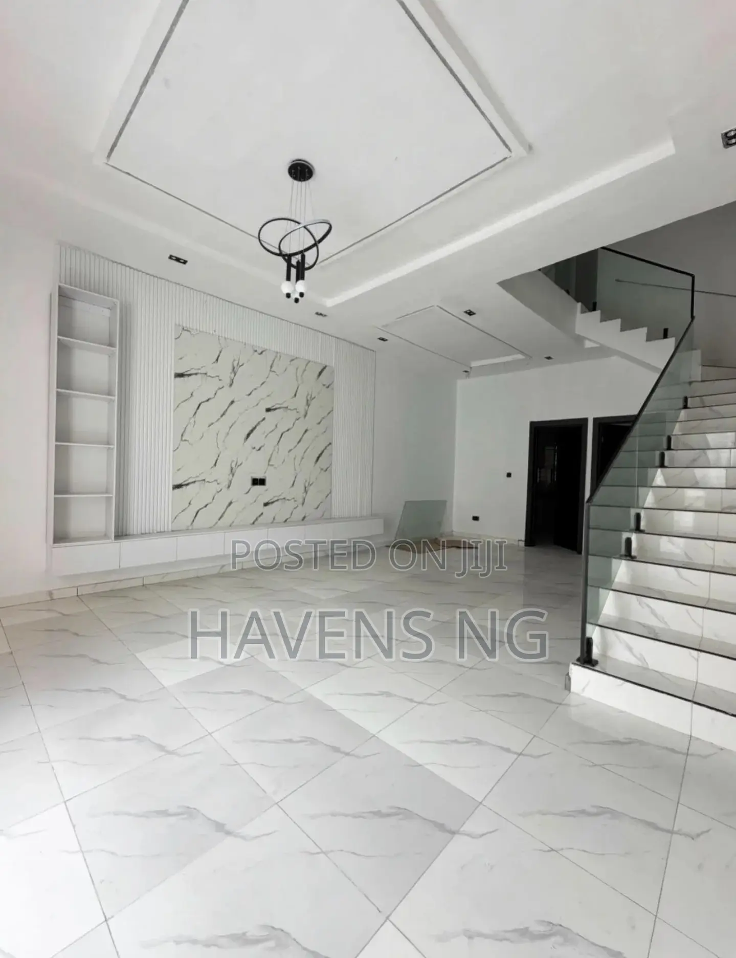 4bdrm Duplex in Ikota for sale