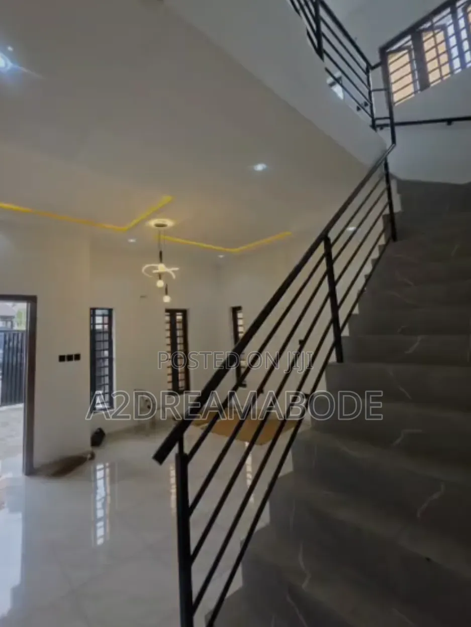 4bdrm Duplex in Ogudu Gra for sale