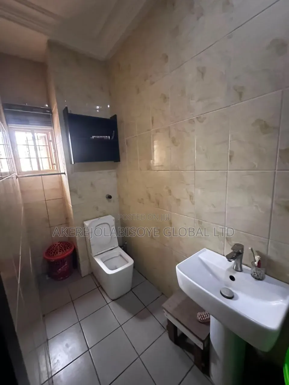2bdrm Block of Flats in Jahi By Aduvie for sale