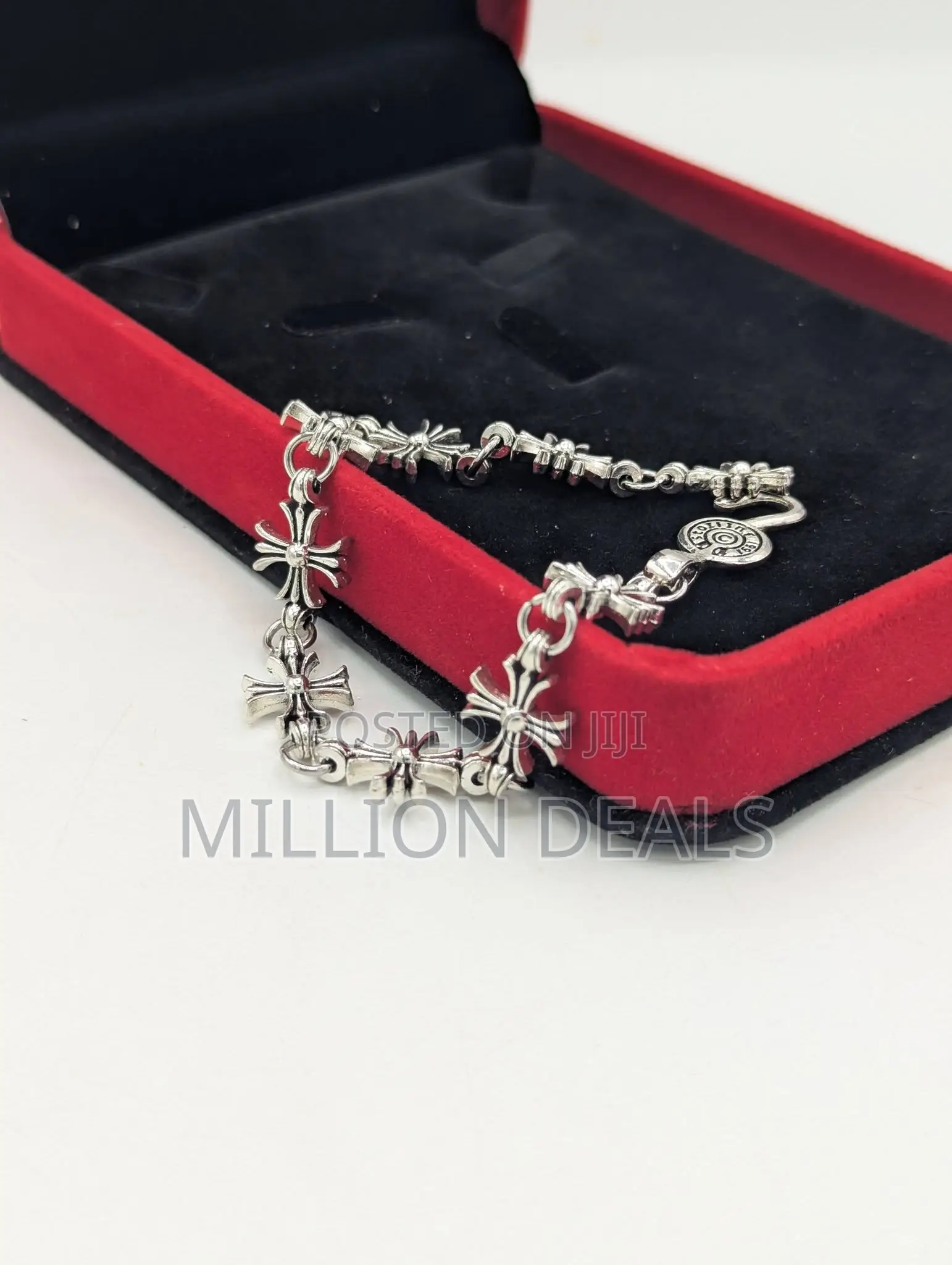 Trendy Vogue Silver Chrome Inspires Men's Link Bracelet