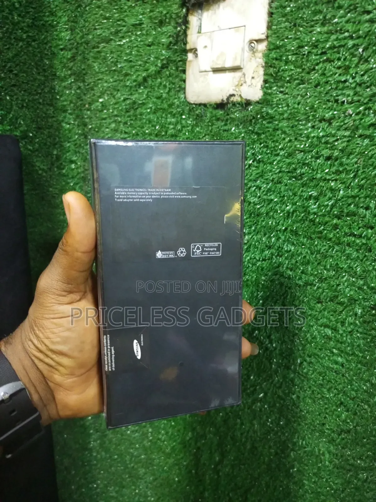 New Samsung Galaxy S22 Ultra 256 GB Black