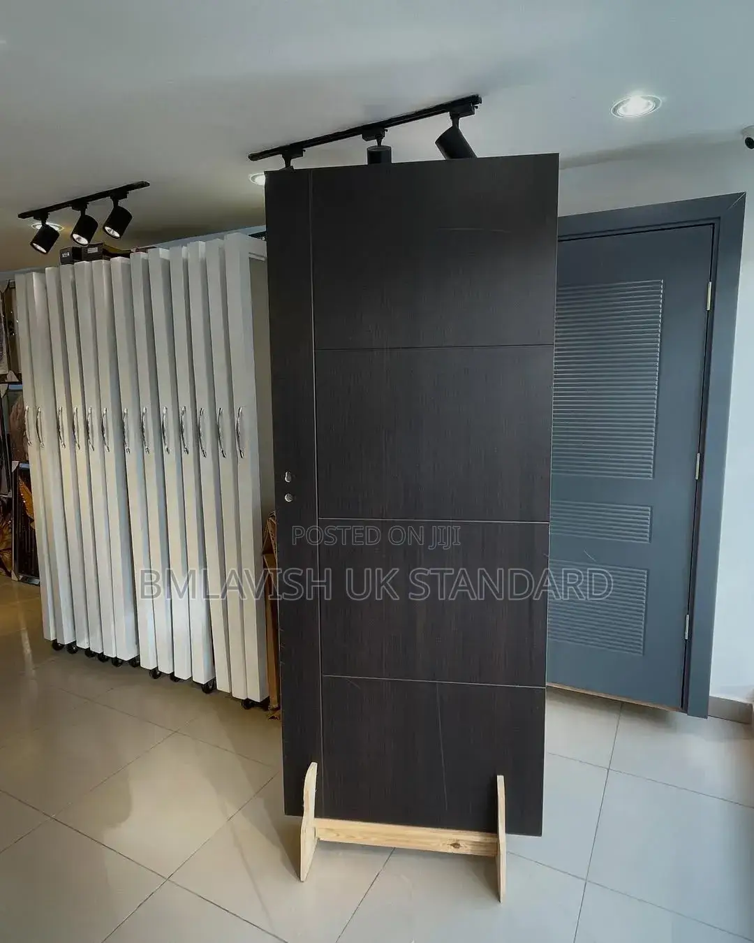 Imported HDF Brown Wooden Room Door