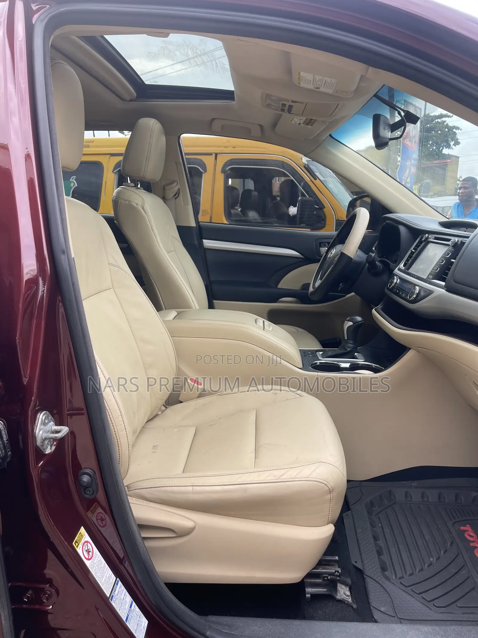 Toyota Highlander XLE 4dr SUV AWD (3.5L 6cyl 6A) 2014 Burgundy