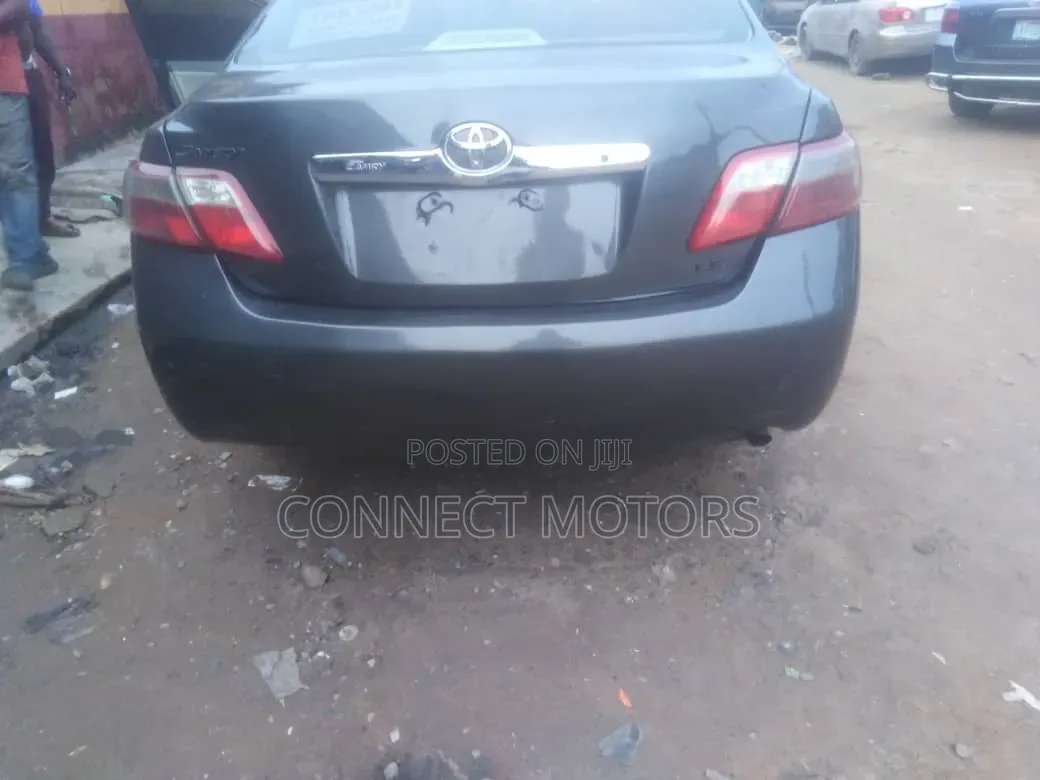 Toyota Camry 2007 Gray