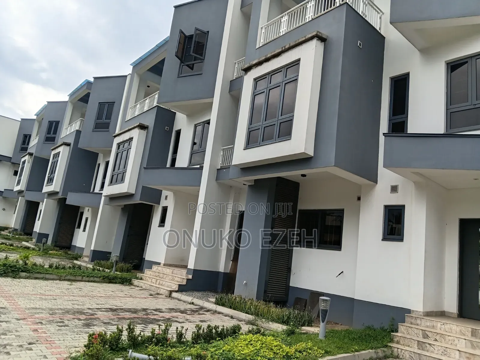5bdrm Townhouse/Terrace in Royal, Wuse 2 for sale