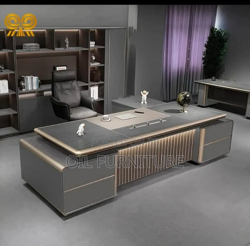Luxury Executive Ceo Office Desk Set With Led Lights Gold Trim