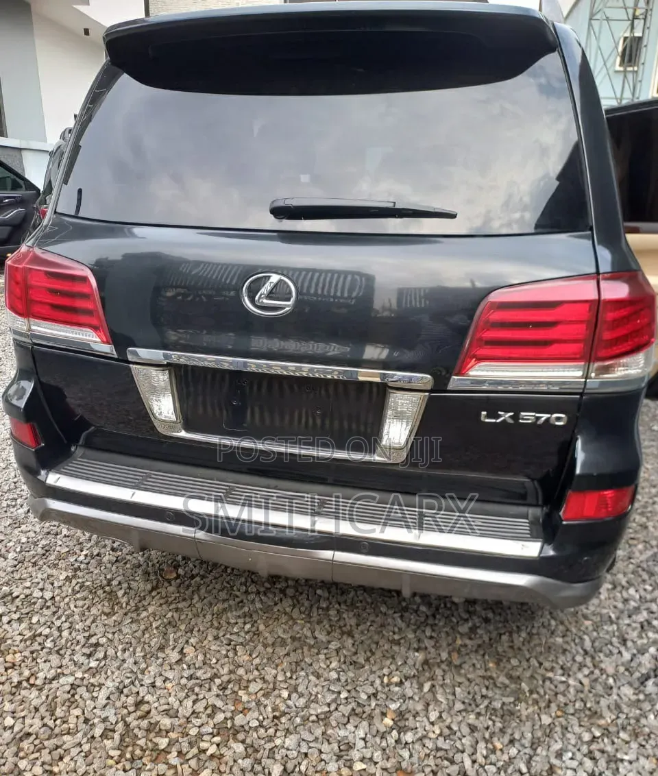 Lexus LX 570 AWD 2014 Black