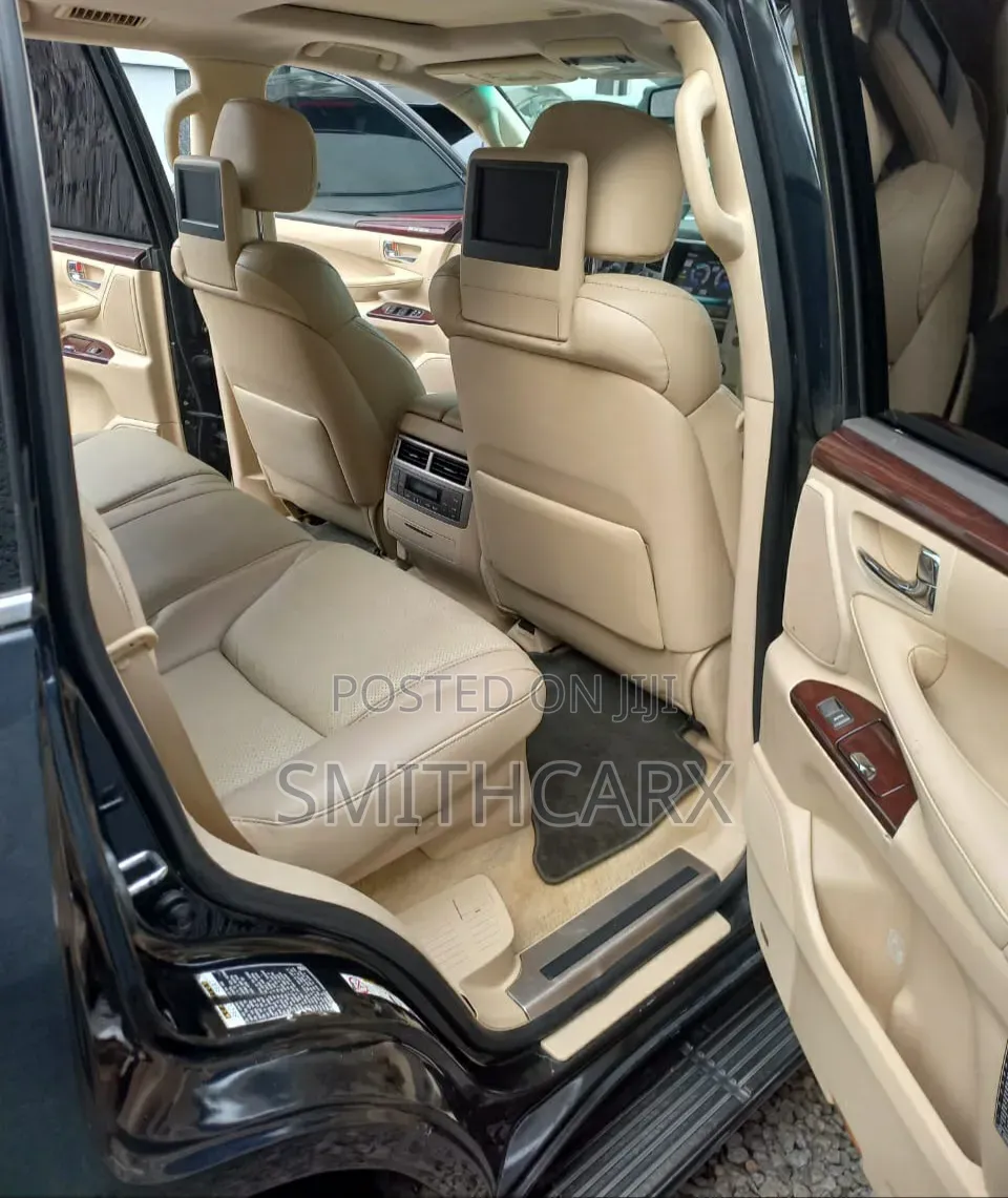 Lexus LX 570 AWD 2014 Black