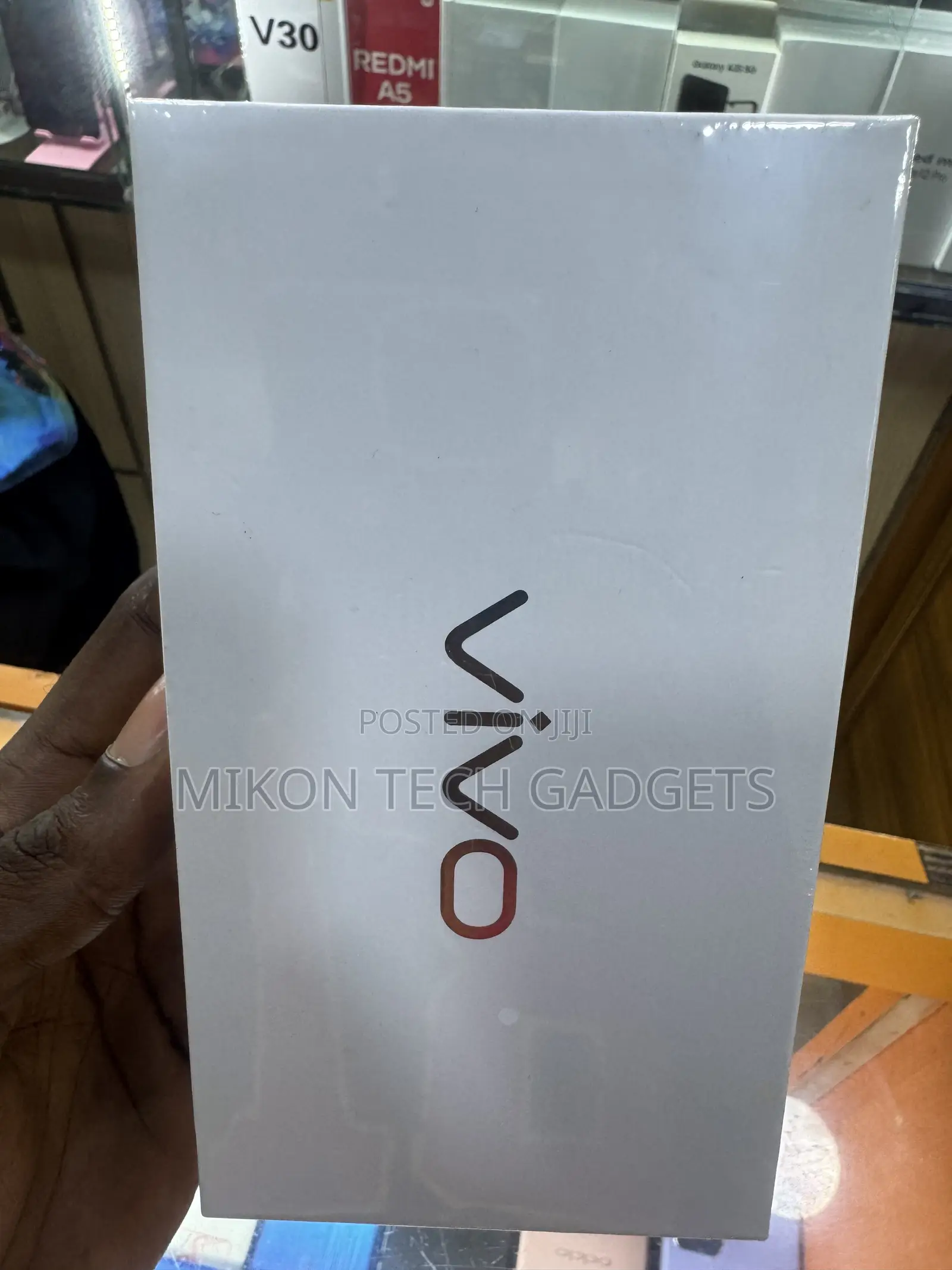 New Vivo Y200 512 GB White