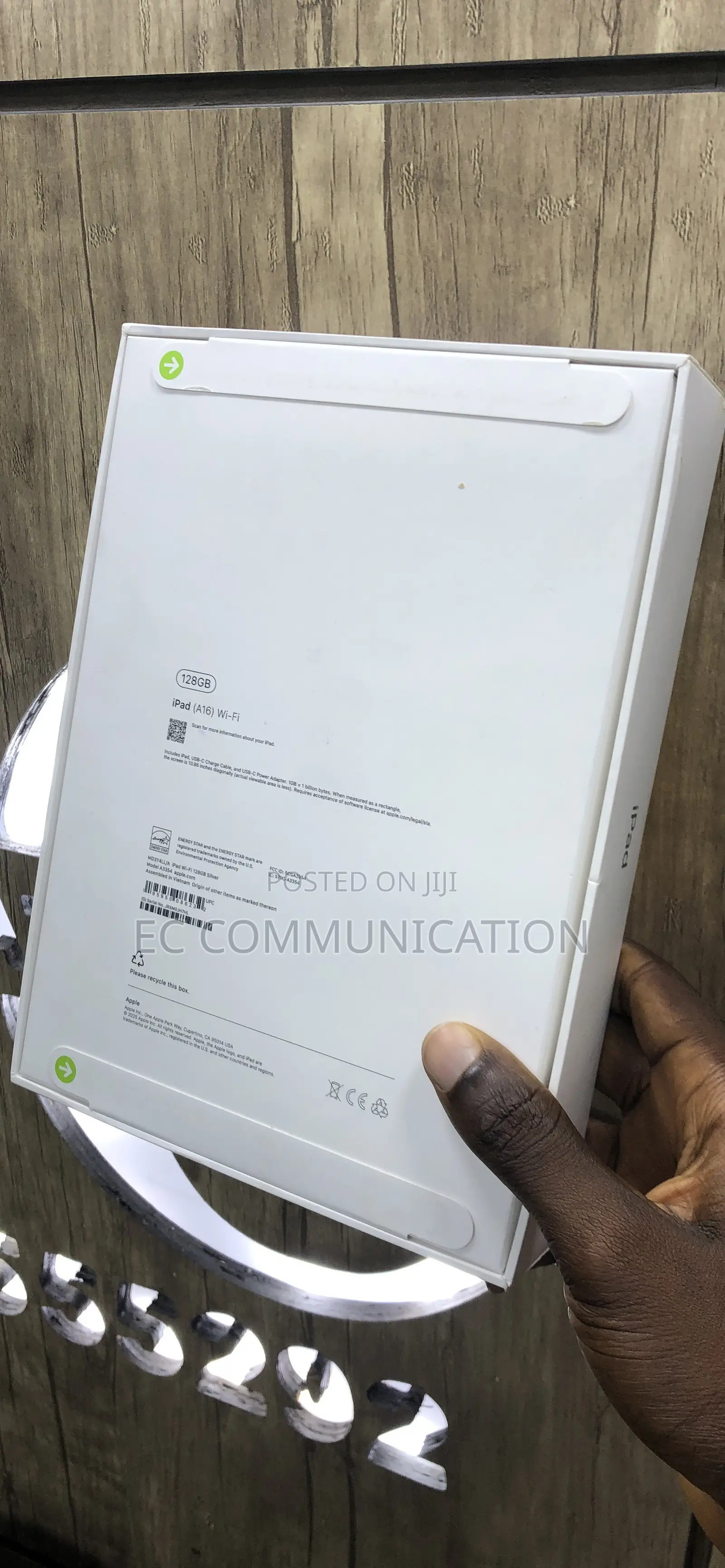 New Apple iPad (2025) 128 GB Silver