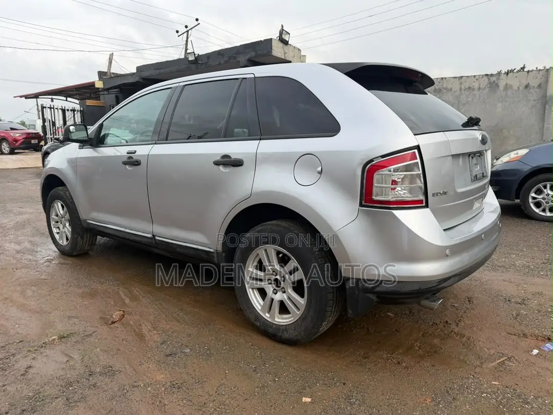 Ford Edge Limited 4dr FWD (3.5L 6cyl 6A) 2011 Silver