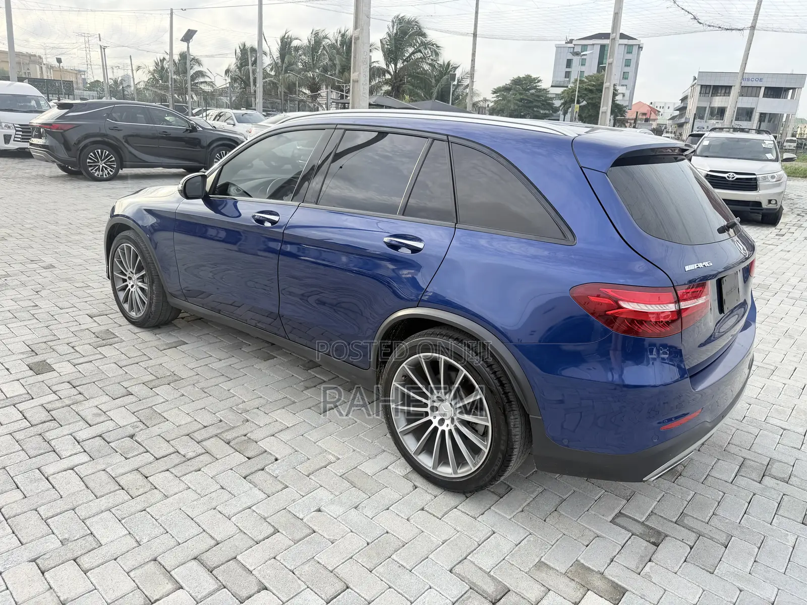 Mercedes-Benz GLC-Class 2017 Blue