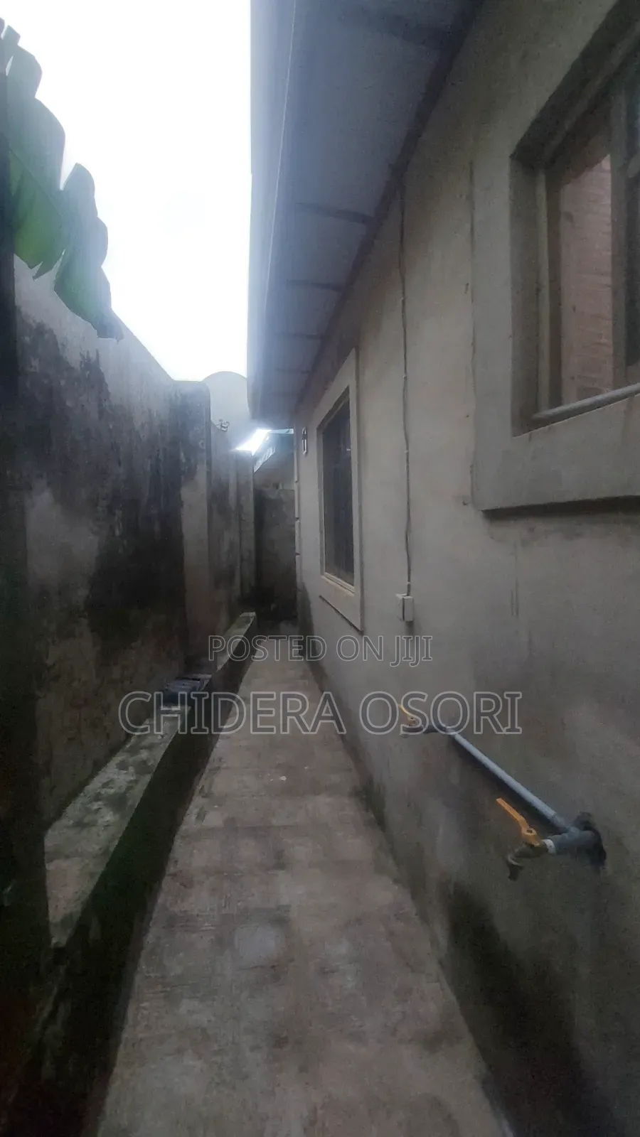 6bdrm Apartment in Dutse for sale