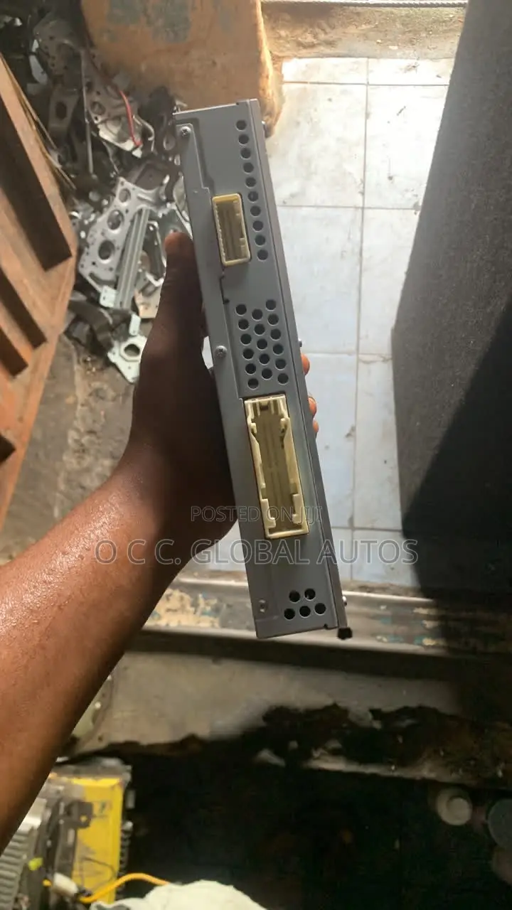 Direct Follow Come Amplifier for Lexus Is250 2012 Model