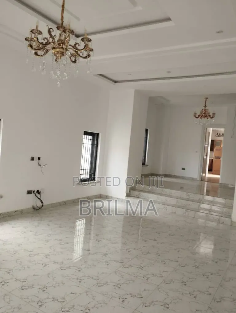 5bdrm Duplex in Guzape District for rent
