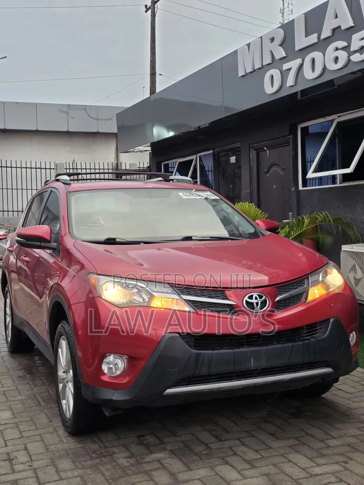 Toyota RAV4 2015 Red