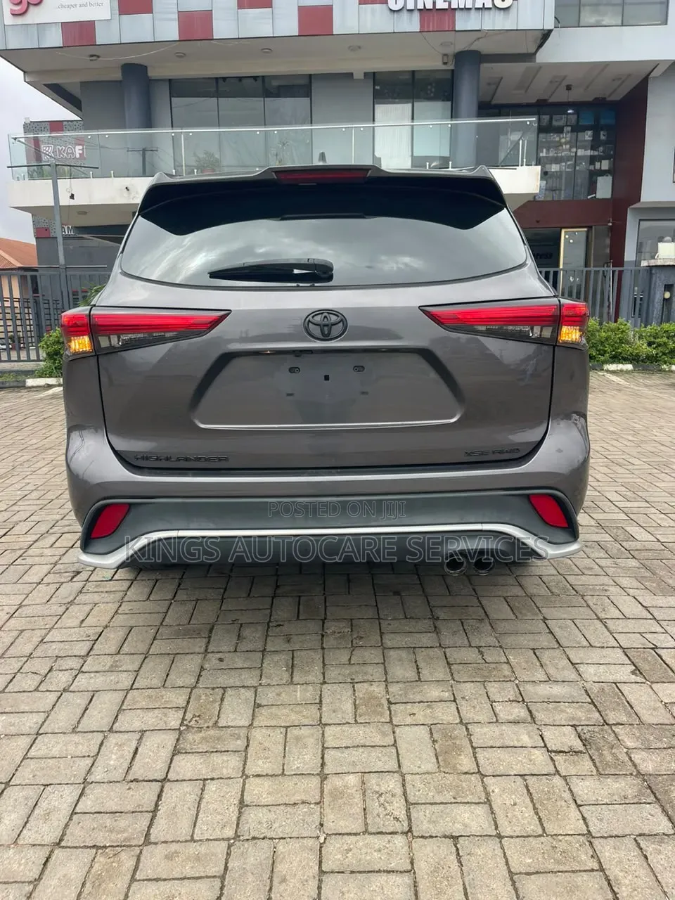 Toyota Highlander 2021 Gray