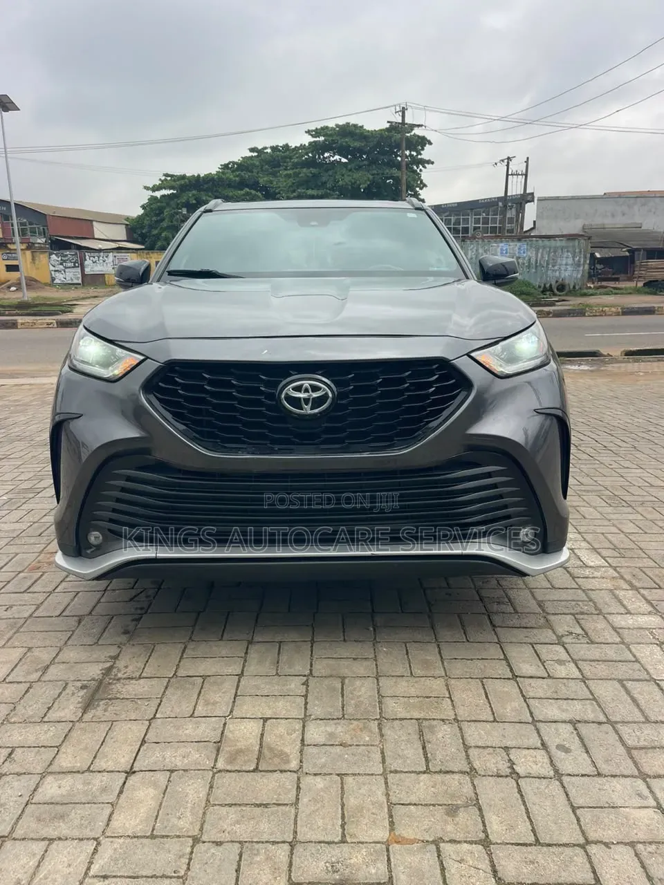 Toyota Highlander 2021 Gray