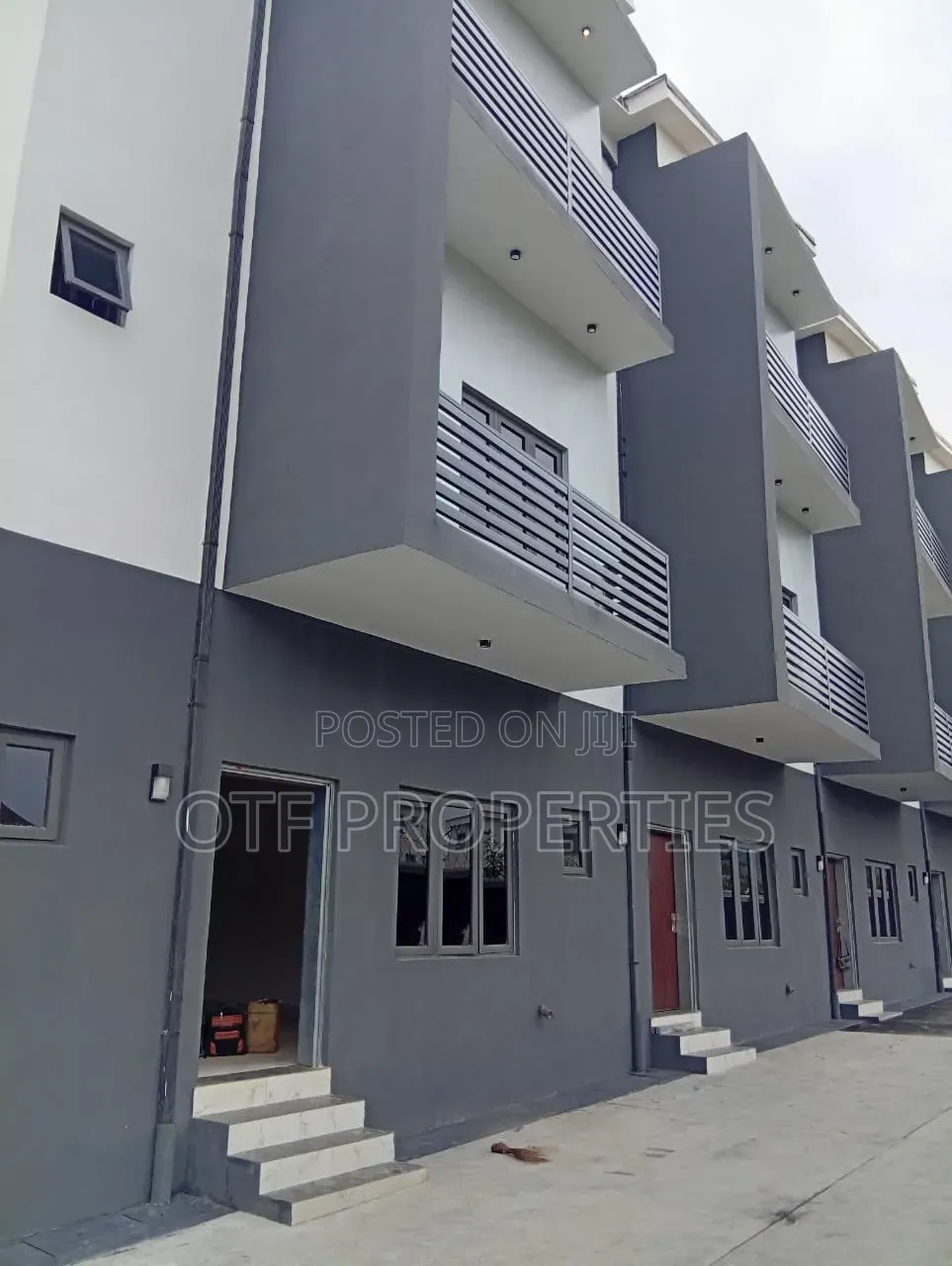 3bdrm Duplex in Fo1, Kubwa for rent