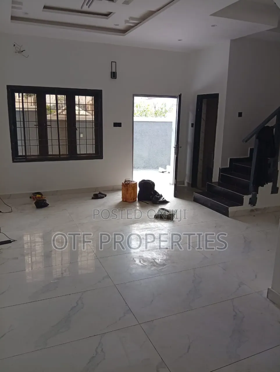 3bdrm Duplex in Fo1, Kubwa for rent