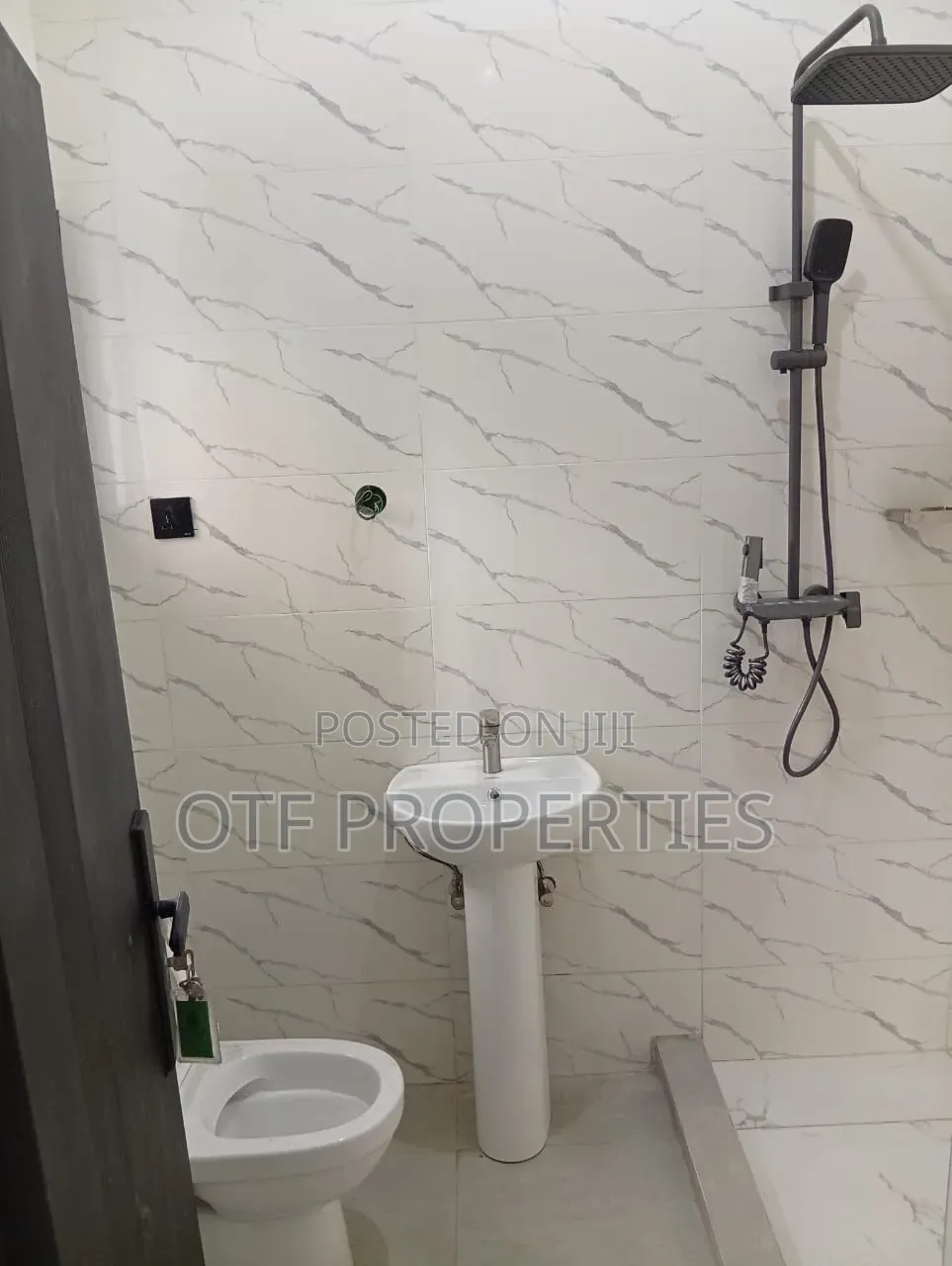3bdrm Duplex in Fo1, Kubwa for rent