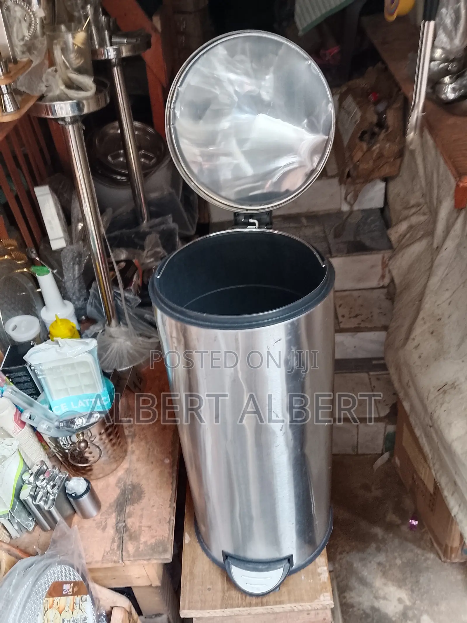 30l Quality Stainless Steel Pedal Bin Dustbin