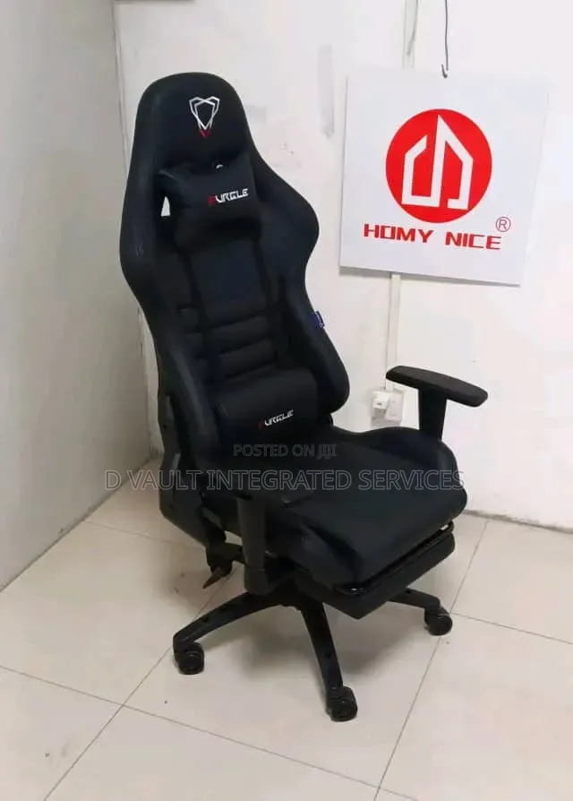 Gaming Chair / Legend Lounge Chair