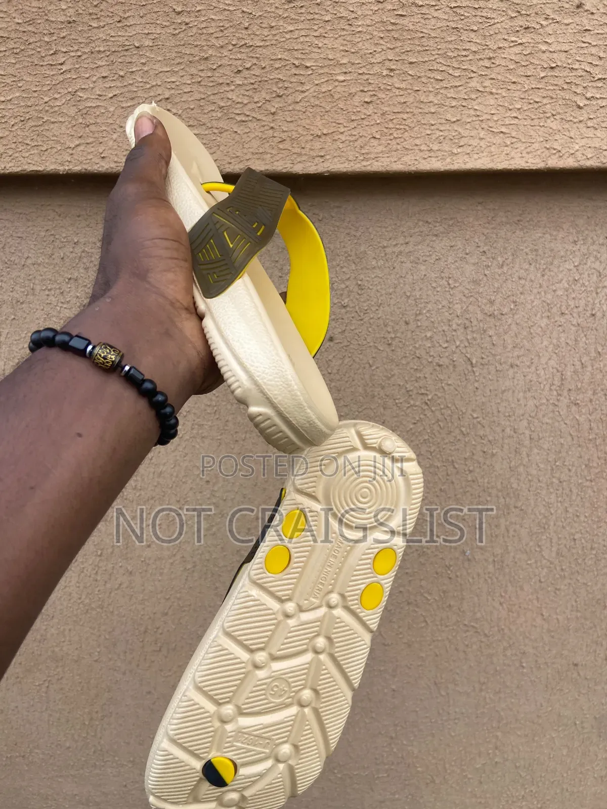 Comfortable Dunlop Slippers for Home Outdoor and Casual Wear