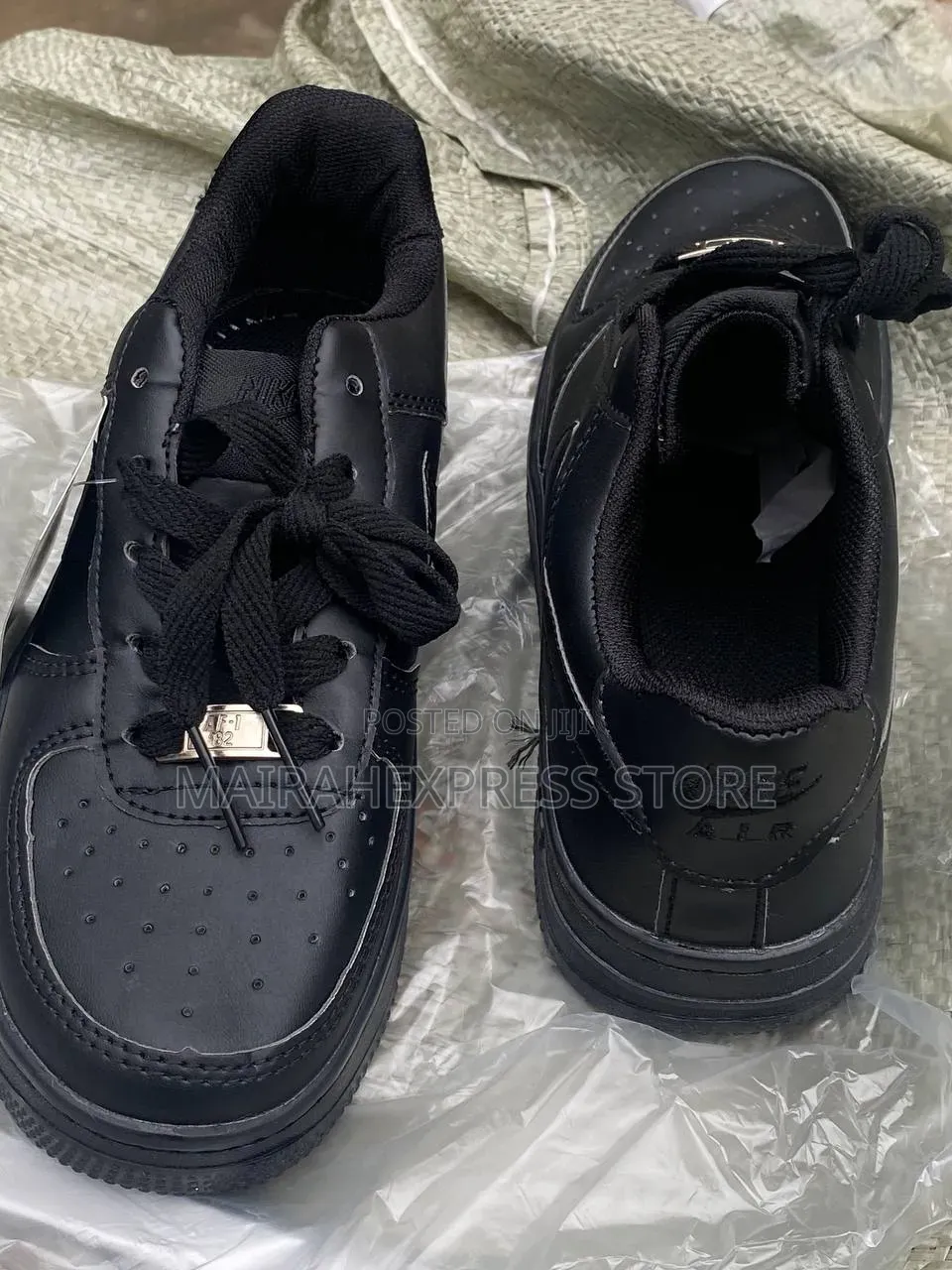 Nike Black Sport Sneakers 
(Size 27-37)