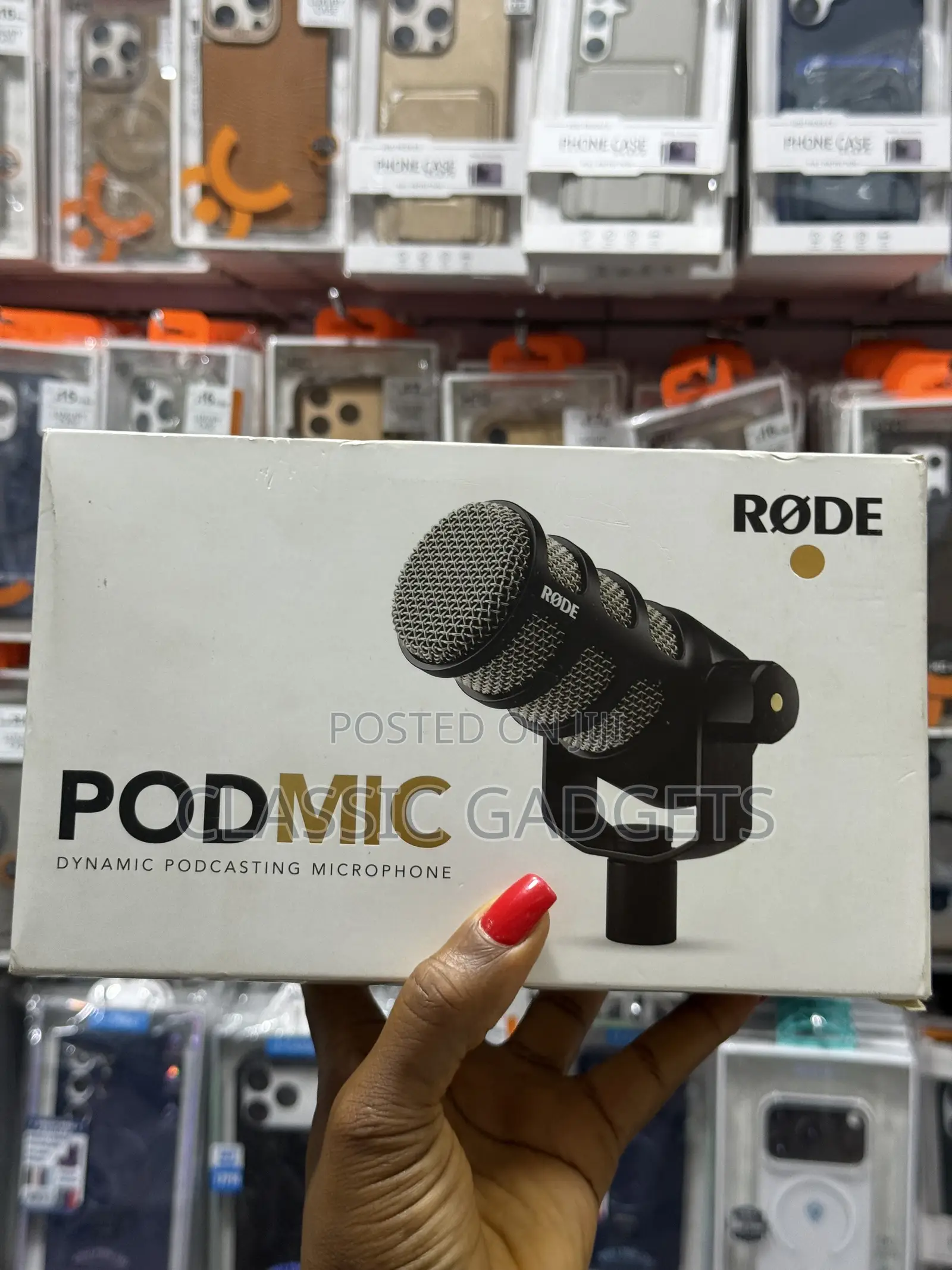 Røde Podmic Cardioid Dynamic Broadcast Microphone