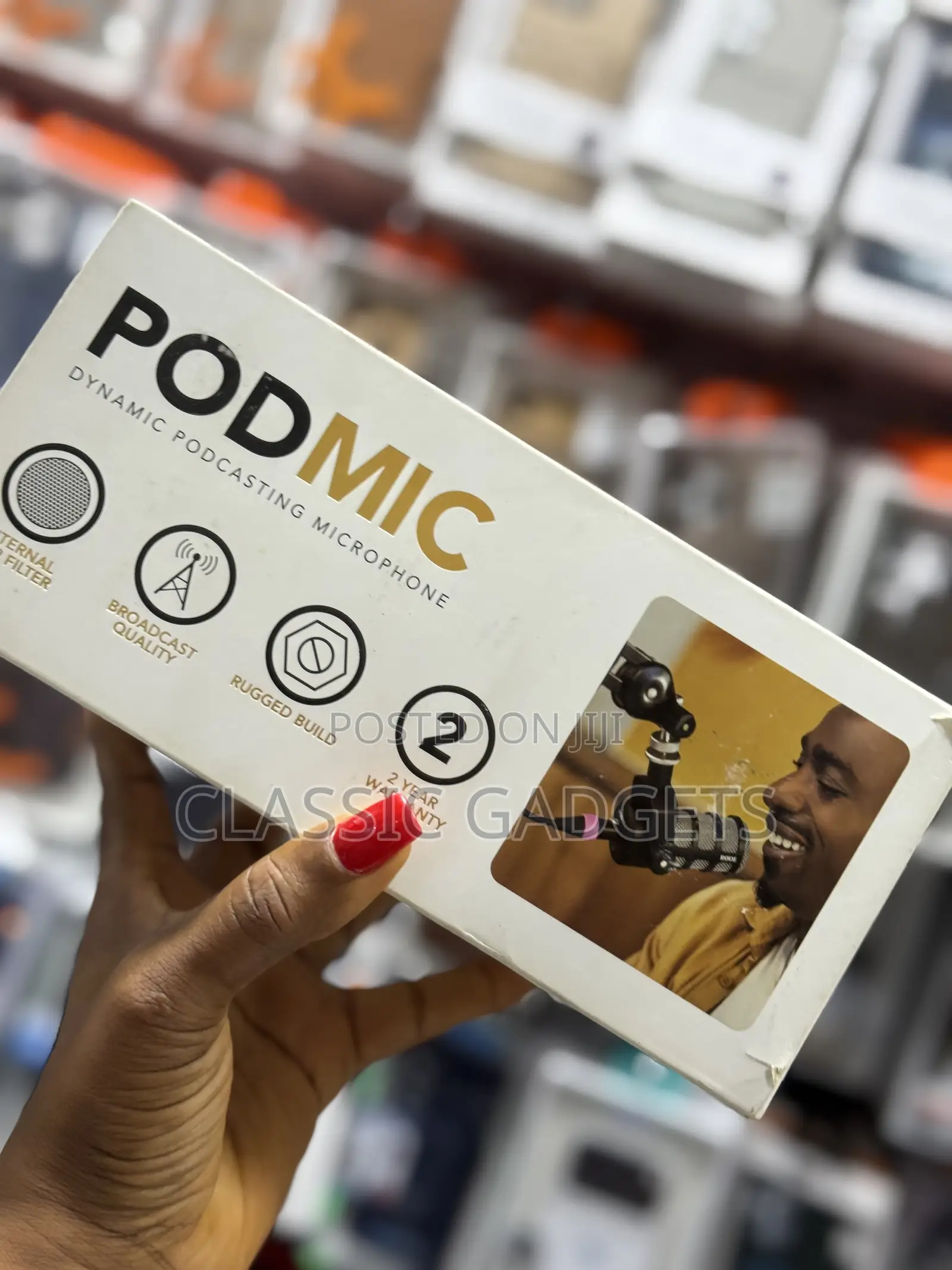 Røde Podmic Cardioid Dynamic Broadcast Microphone