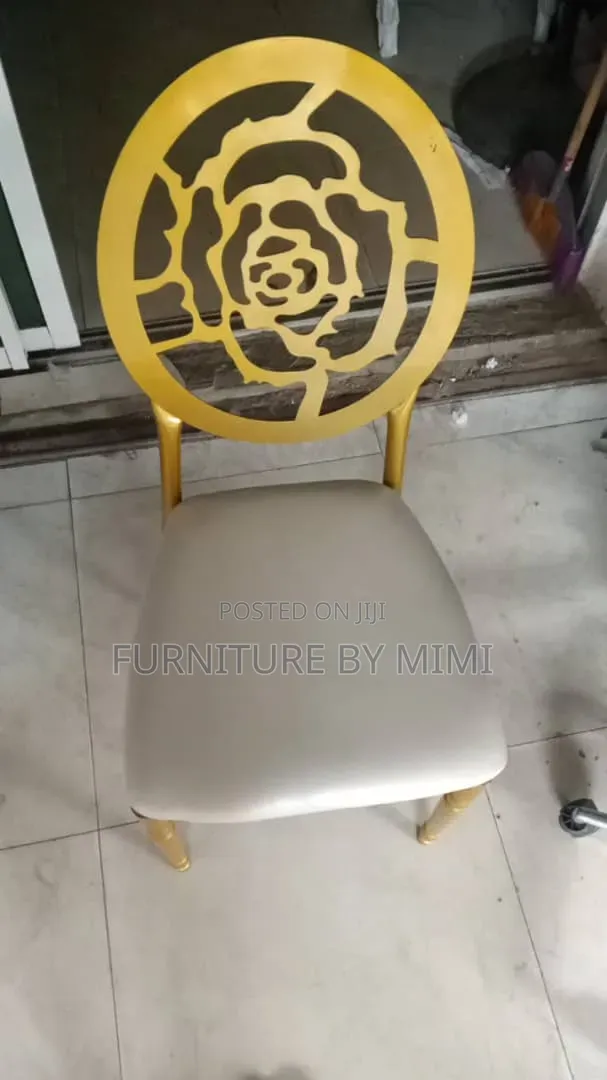 Amber Phoenix Infinity Chairs With White Cushions Event Chairs