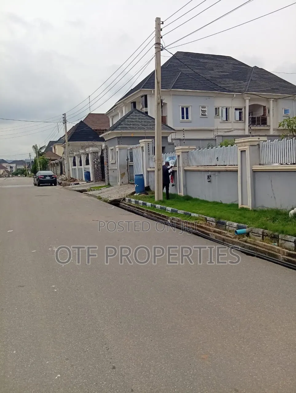 2bdrm Block of Flats in Fo1, Kubwa for sale